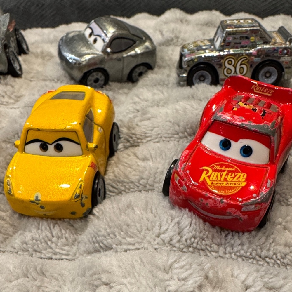 6 PC - Disney Pixar Cars Movies Mini Racers Toy Bundle - Picture 10 of 16